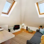 Whome The Bica Hideout Historic And Apartment