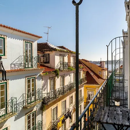 Apartament Whome The Bica Hideout Historic And Lizbona